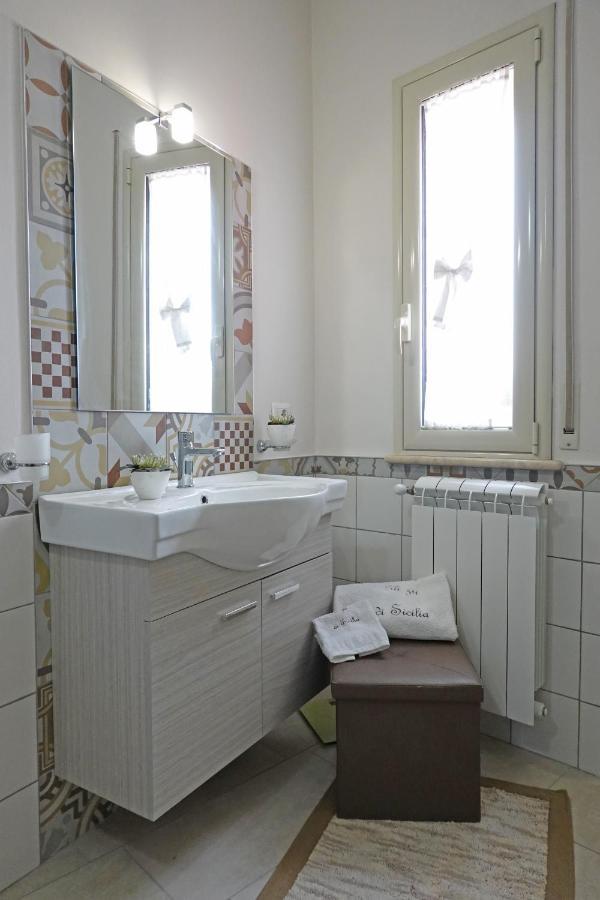 Gli Zii Di Sicilia Bed & Breakfast Racalmuto Luaran gambar
